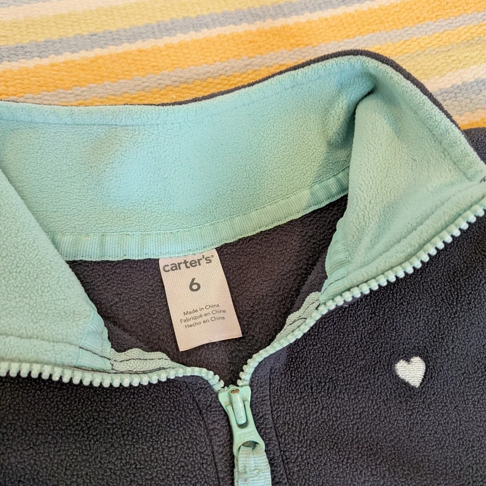 Girl's Carter's Charcoal Gray Fleece Pullover Size 6 - Picture 2 of 6